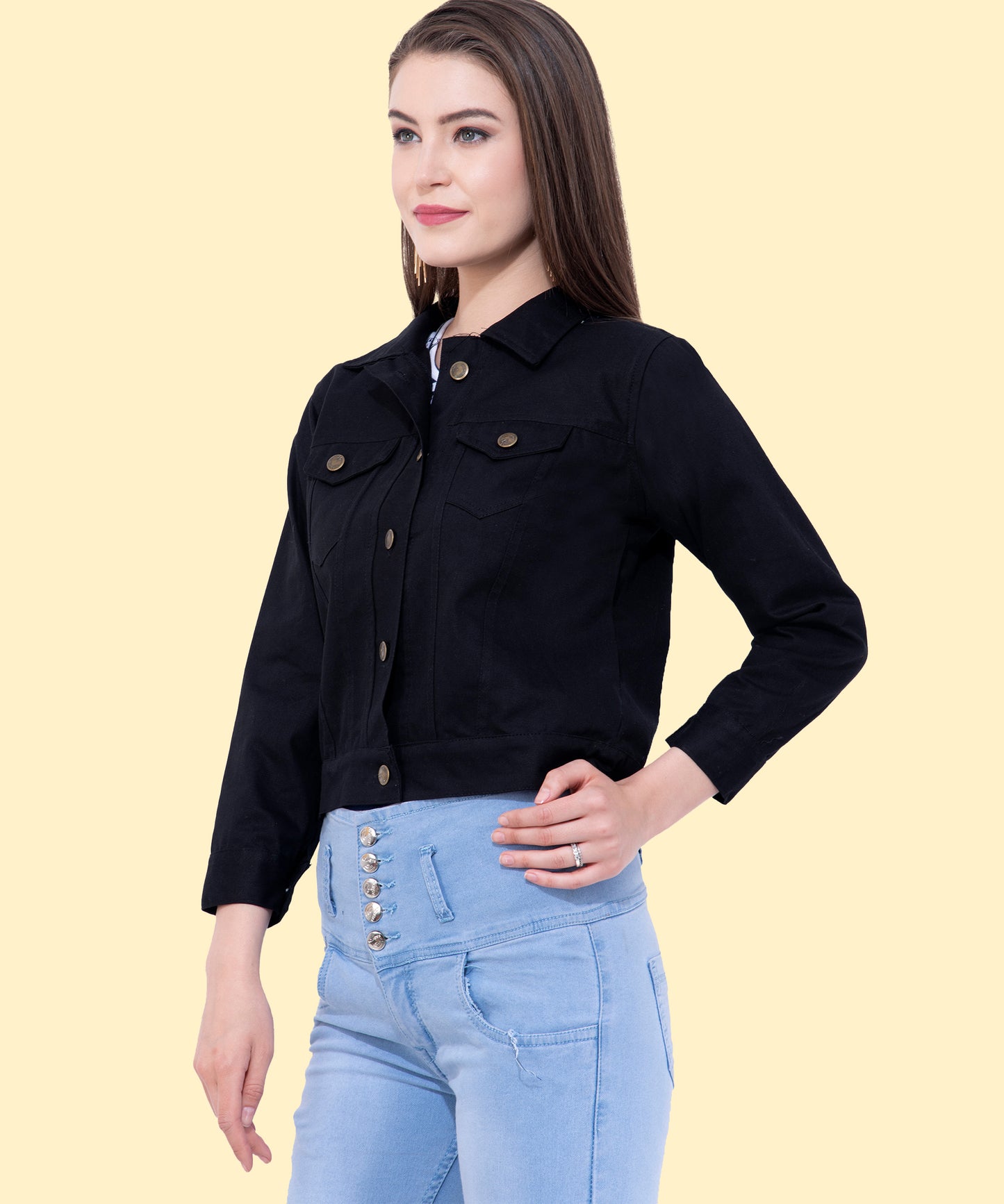 Elevate Your Wardrobe with This Sleek Black Cropped Jacket